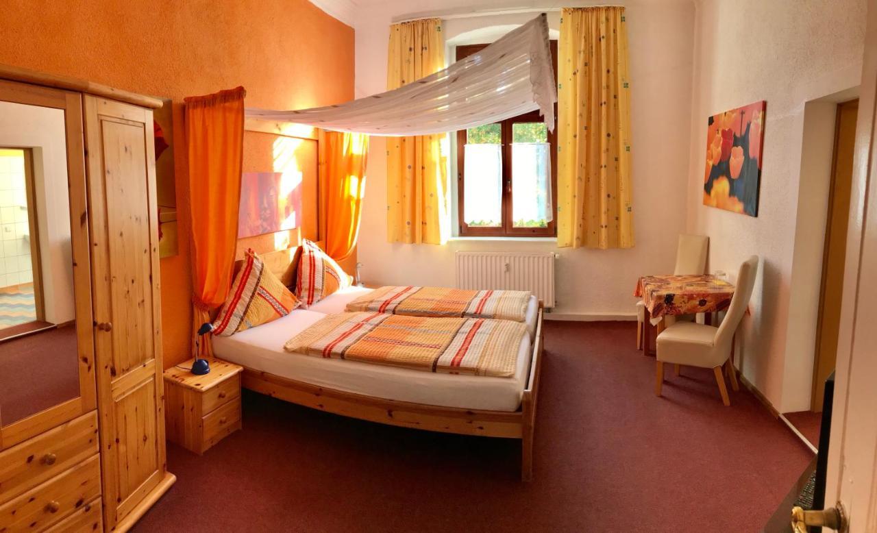 Hotel Pension Holzhausen Quedlinburg Exterior foto
